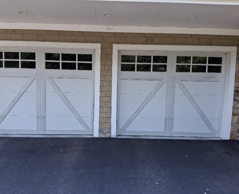 Garage doors cleaned by JJC Pressure and Softwash