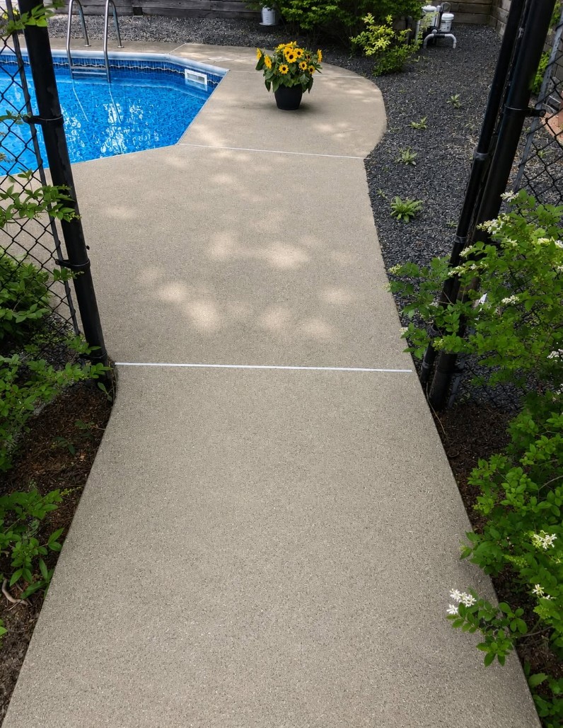 Pool walkway after pressure washing